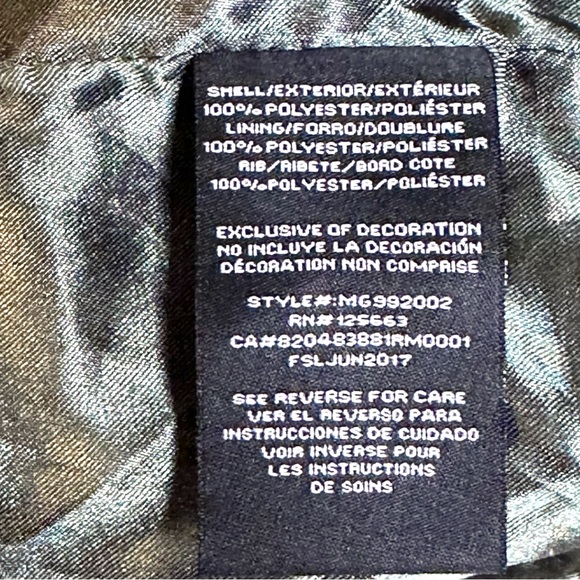 🎉 HOST PICK 🎉Girls’ Members Only Bomber Jacket in camo green and pink. Kids 12 - Picture 11 of 15